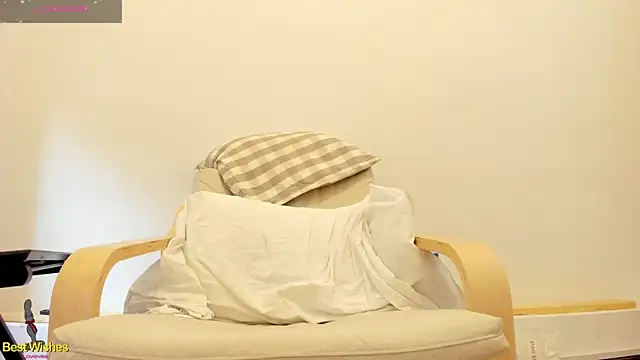 Snapshot of Maxi_TheBigDaddy chatting on January 2025 04:07:01 PM Maxi TheBigDaddy online show from January 2025 04:07:01 PM