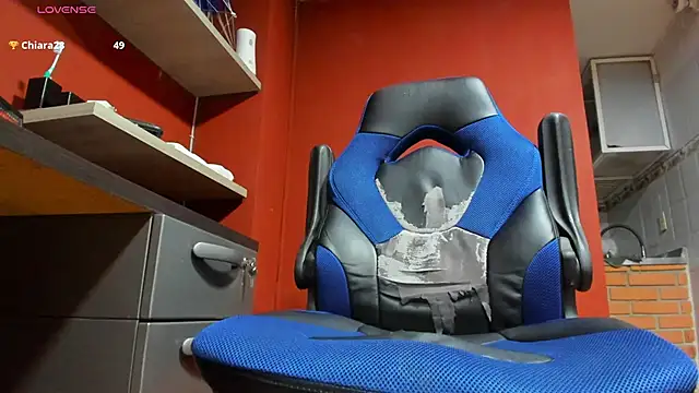 Snapshot of Maxi_TheBigDaddy chatting on March 2025 07:32:01 PM Maxi TheBigDaddy online show from March 2025 07:32:01 PM