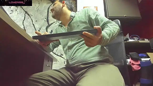 Snapshot of Maxi_TheBigDaddy chatting on September 2025 10:41:01 AM Maxi TheBigDaddy online show from September 2025 10:41:01 AM