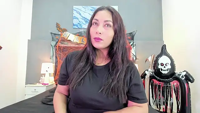 Lauralove 69 online show from October 2025 08:21:02 PM