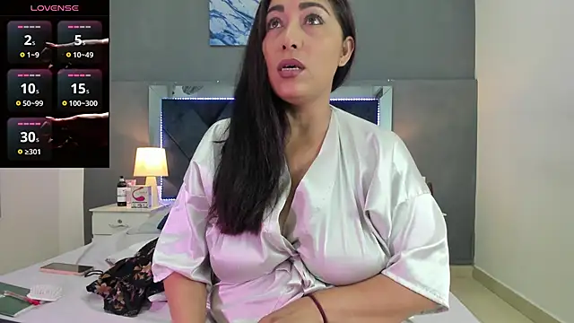 Lauralove 69 online show from March 2026 08:59:02 PM