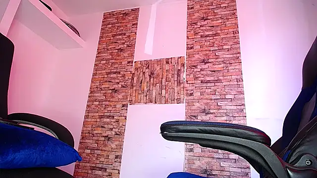 ammy Ger1 online show from April 2026 04:29:01 PM