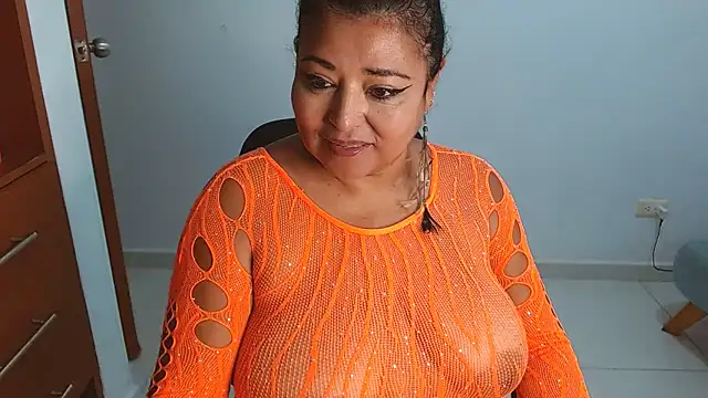 mariemiller19 online show from March 2025 03:35:02 PM