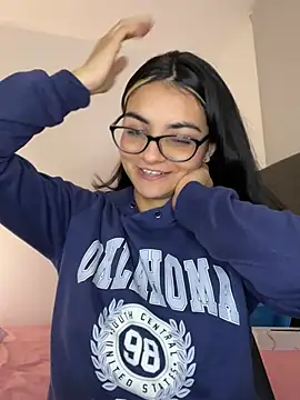 Snapshot of Cat2525 chatting on January 2026 02:27:02 AM Cat2525 online show from January 2026 02:27:02 AM