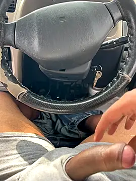 Snapshot of Dakku_69 chatting on December 2025 08:41:01 AM Dakku 69 online show from December 2025 08:41:01 AM