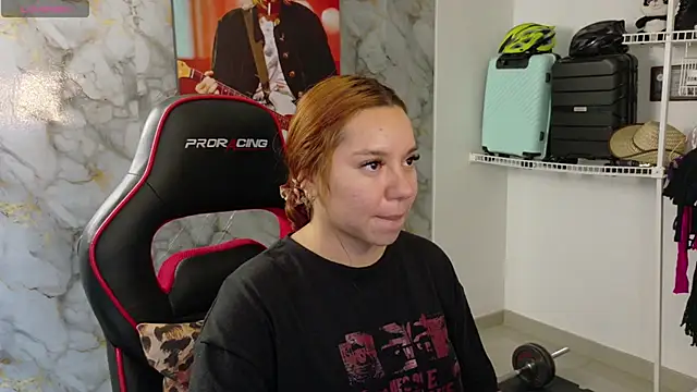 Snapshot of samantha_tattu chatting on October 2025 06:54:01 PM samantha tattu online show from October 2025 06:54:01 PM