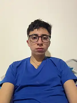 CamiRojas boy online show from December 2025 04:17:02 AM