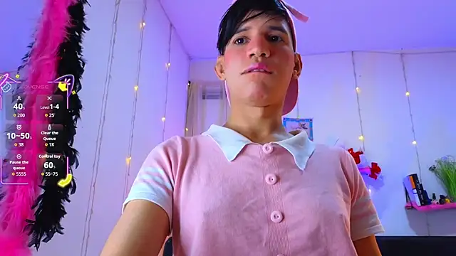 Ariel Femboy  online show from December 2025 05:06:02 AM