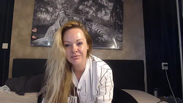 dutch prinses online show from April 2026 03:09:01 PM