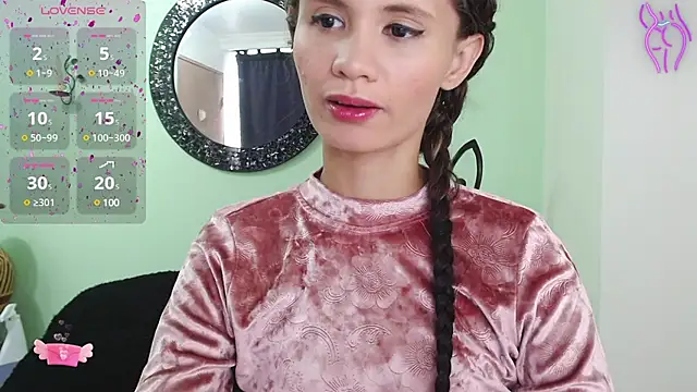 Sofia Franco  online show from February 2025 07:17:01 PM