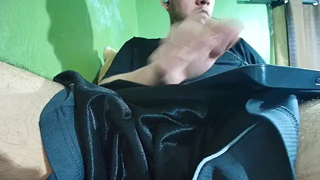 Snapshot of sweet_cock28 chatting on March 2025 06:42:02 PM sweet cock28 online show from March 2025 06:42:02 PM