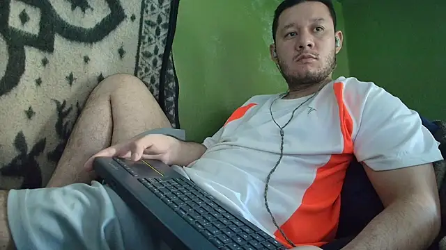 Snapshot of sweet_cock28 chatting on November 2025 02:30:02 PM sweet cock28 online show from November 2025 02:30:02 PM