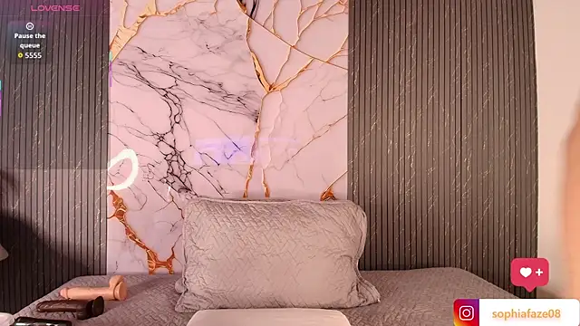 big tits in your face online show from February 2026 08:24:02 PM