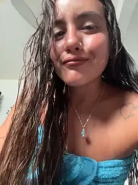 fenixgre online show from December 2025 07:32:01 PM