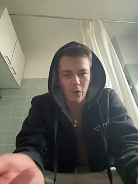 Snapshot of Toyjungee chatting on December 2024 10:08:01 AM Toyjungee online show from December 2024 10:08:01 AM