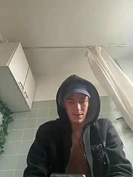 Snapshot of Toyjungee chatting on December 2024 01:06:02 PM Toyjungee online show from December 2024 01:06:02 PM