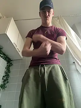 Snapshot of Toyjungee chatting on January 2025 09:18:01 AM Toyjungee online show from January 2025 09:18:01 AM