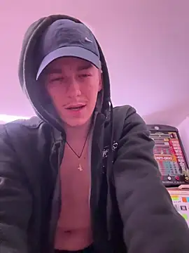 Snapshot of Toyjungee chatting on January 2025 05:15:02 PM Toyjungee online show from January 2025 05:15:02 PM