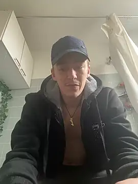 Snapshot of Toyjungee chatting on January 2025 12:52:02 PM Toyjungee online show from January 2025 12:52:02 PM