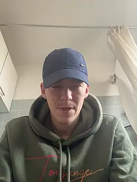 Snapshot of Toyjungee chatting on January 2025 11:46:01 AM Toyjungee online show from January 2025 11:46:01 AM