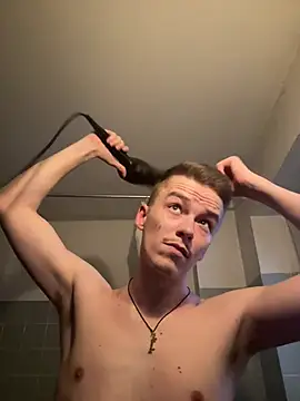 Snapshot of Toyjungee chatting on February 2025 04:43:01 PM Toyjungee online show from February 2025 04:43:01 PM