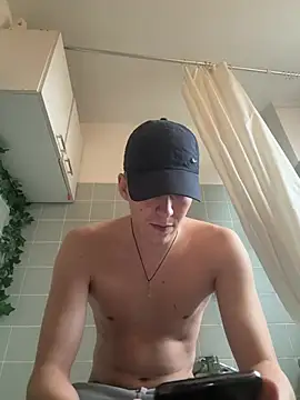 Snapshot of Toyjungee chatting on February 2025 02:59:02 PM Toyjungee online show from February 2025 02:59:02 PM