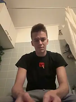 Snapshot of Toyjungee chatting on September 2025 06:11:02 PM Toyjungee online show from September 2025 06:11:02 PM