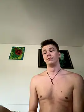 Snapshot of Toyjungee chatting on October 2025 08:57:02 AM Toyjungee online show from October 2025 08:57:02 AM