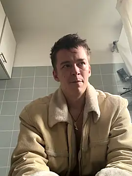 Snapshot of Toyjungee chatting on November 2025 12:58:02 PM Toyjungee online show from November 2025 12:58:02 PM