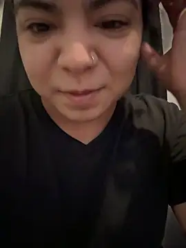 kimmiakiss22 online show from December 2025 07:45:02 PM