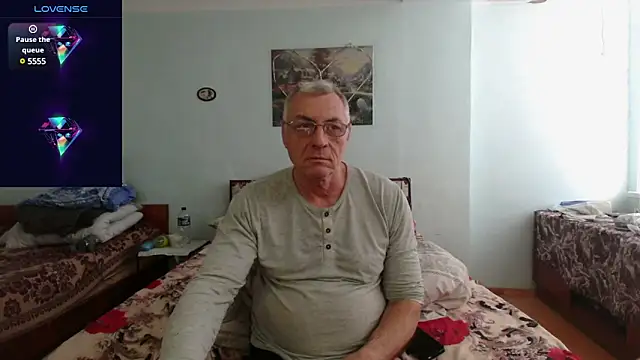 Snapshot of sexman181166 chatting on February 2025 11:07:02 AM sexman181166 online show from February 2025 11:07:02 AM