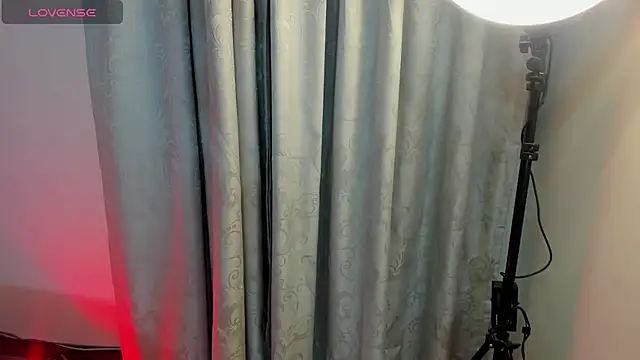 Snapshot of xhinata_hyugax chatting on September 2025 11:05:02 PM xhinata hyugax online show from September 2025 11:05:02 PM