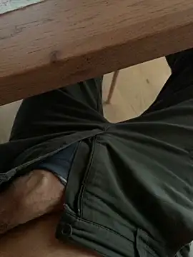 Fellix online show from February 2025 05:04:01 PM