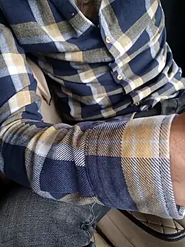 Freezing Duck online show from February 2026 02:43:01 PM