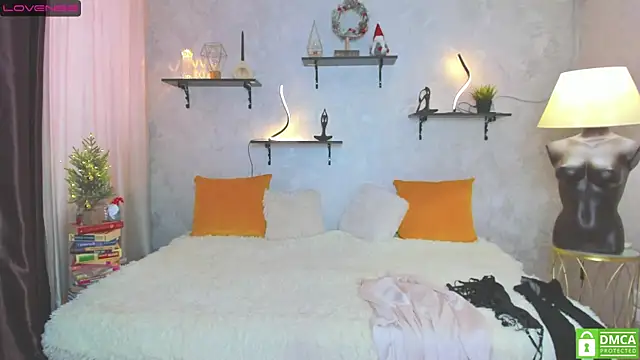 Snapshot of StripBianka chatting on December 2024 09:57:01 AM StripBianka online show from December 2024 09:57:01 AM