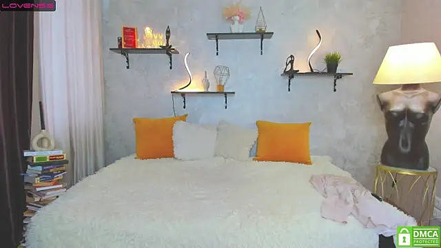 Snapshot of StripBianka chatting on February 2025 06:09:02 AM StripBianka online show from February 2025 06:09:02 AM