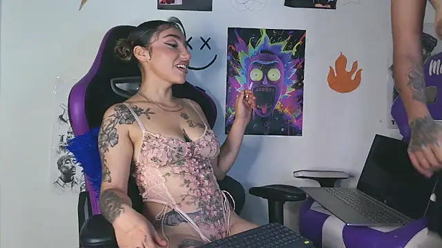 Snapshot of IM_MAYA chatting on March 2025 12:50:02 PM IM MAYA online show from March 2025 12:50:02 PM