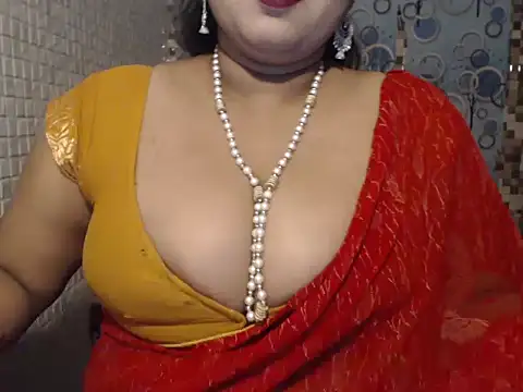 Oh Maya online show from November 2025 05:13:02 PM