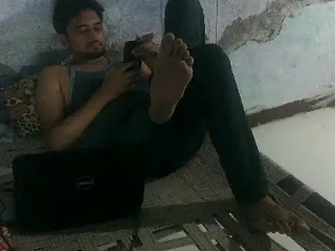 Snapshot of Rocobodymassager chatting on May 2026 03:42:01 PM Rocobodymassager online show from May 2026 03:42:01 PM