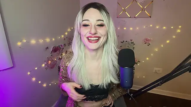 Starr1123 online show from March 2026 04:42:02 AM