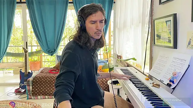 Snapshot of Antinoo_Gnothi chatting on December 2024 05:31:01 PM Antinoo Gnothi online show from December 2024 05:31:01 PM