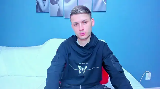 Snapshot of andboyfor6 chatting on February 2025 11:31:01 PM andboyfor6 online show from February 2025 11:31:01 PM