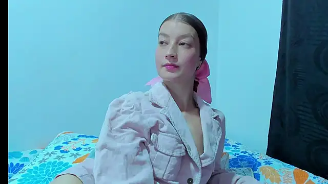 MiiaVolkova online show from April 2026 11:51:02 PM