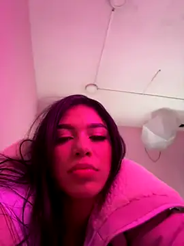 Sophiietaylor online show from September 2025 11:31:02 PM