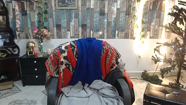 KarimaSarabe online show from December 2025 10:05:01 PM