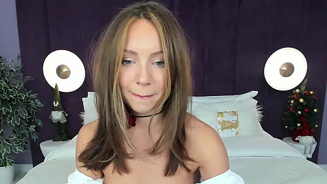 LilyRaisa online show from December 2024 03:11:02 AM