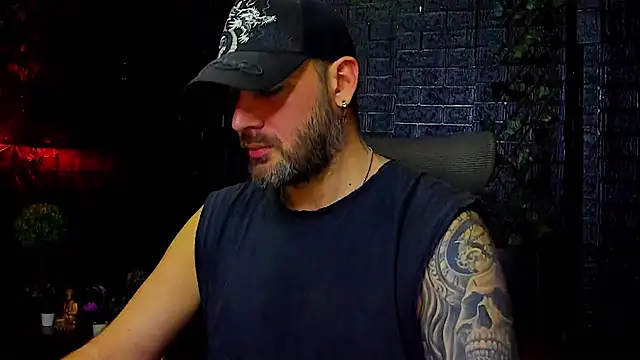 Snapshot of LexXHardy chatting on November 2025 09:39:01 PM LexXHardy online show from November 2025 09:39:01 PM