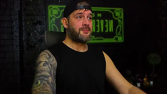 Snapshot of LexXHardy chatting on November 2025 08:02:02 AM LexXHardy online show from November 2025 08:02:02 AM