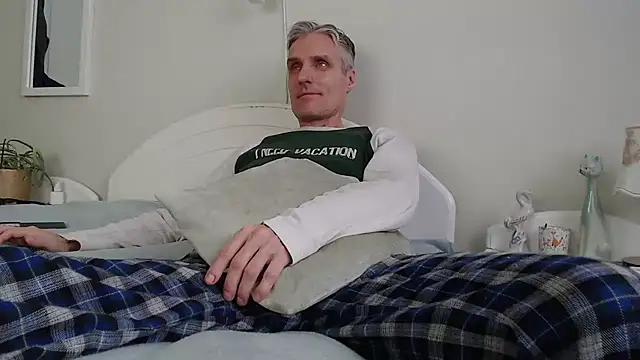 StrongBill online show from February 2025 07:41:01 AM