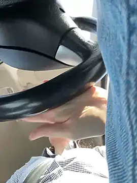 Lilith  D online show from October 2025 01:52:02 PM